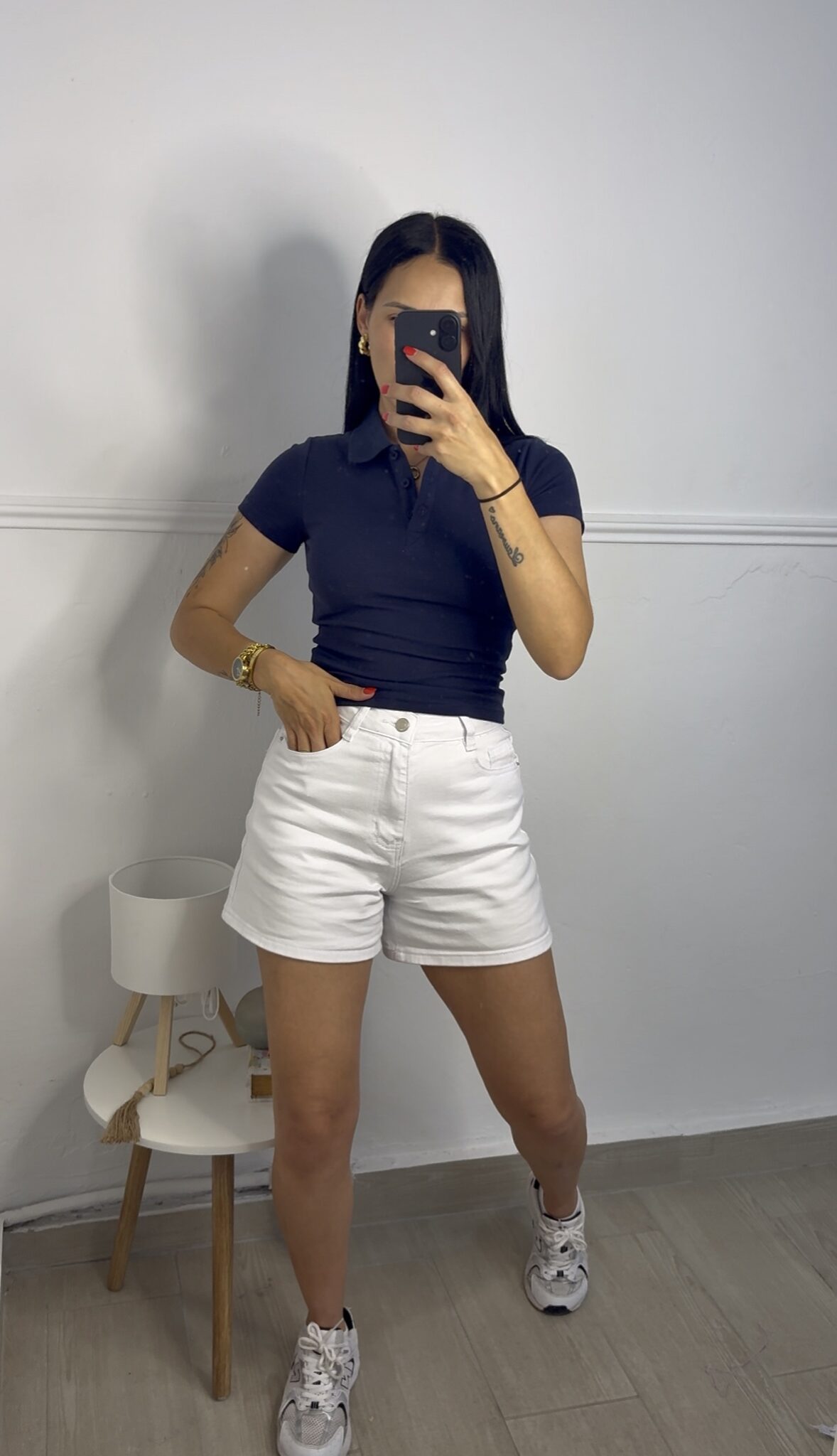 Polos